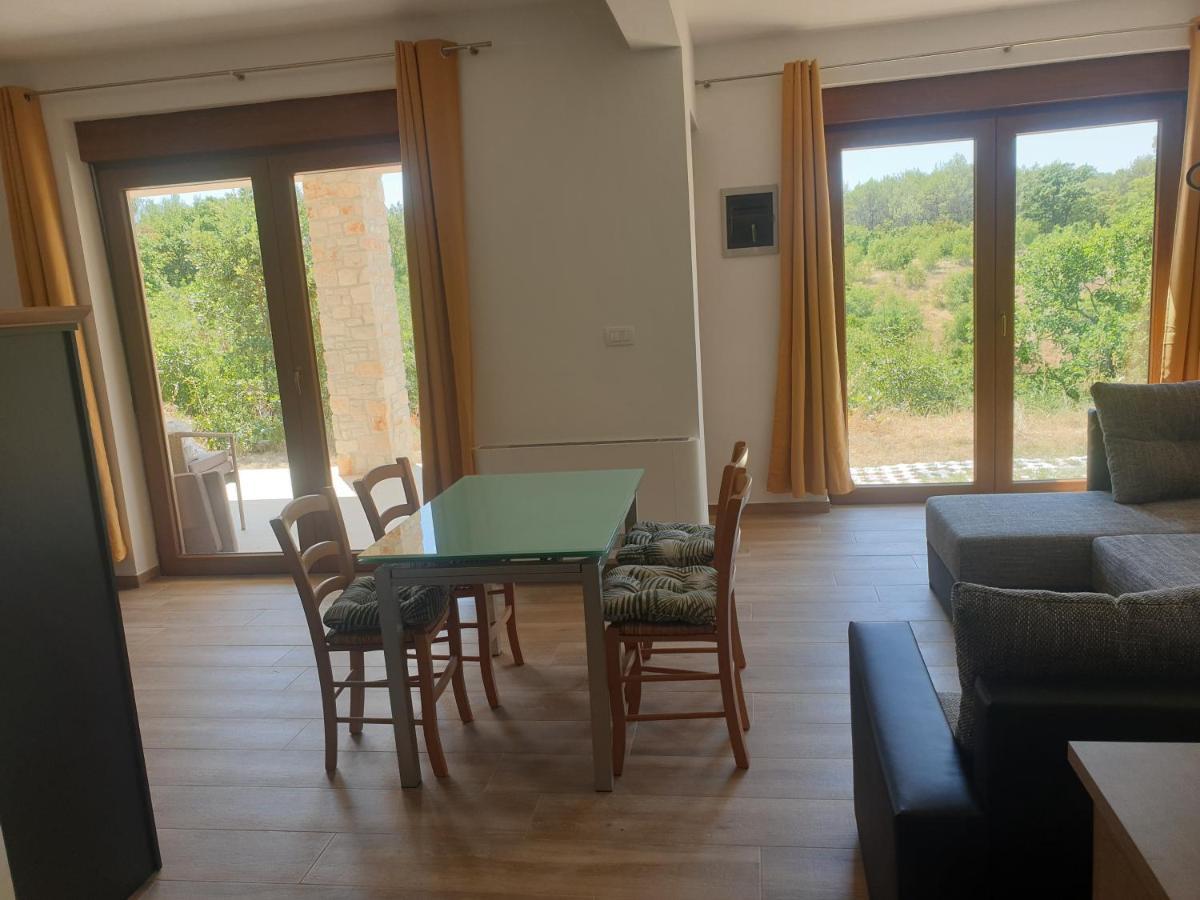 Villa Istra Divšići Exteriér fotografie